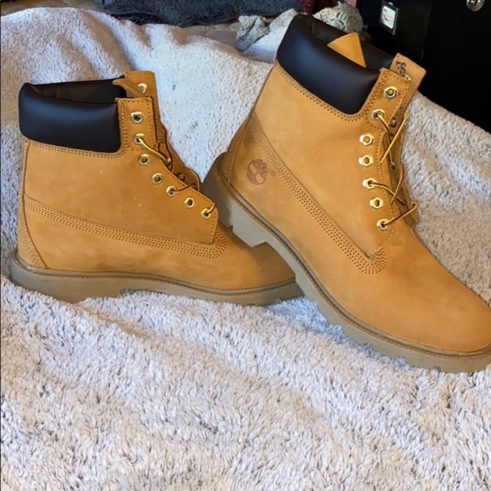 Brand new men’s timberland 6 inch basic boots